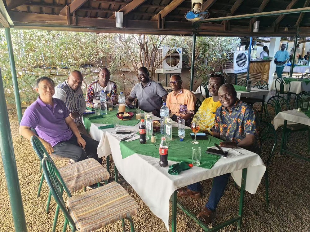 中铁一局3000万吨选矿工程一期项目架空线路工程